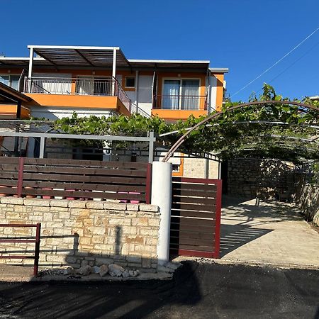 Appartamento Ildora Qimon Himare Esterno foto