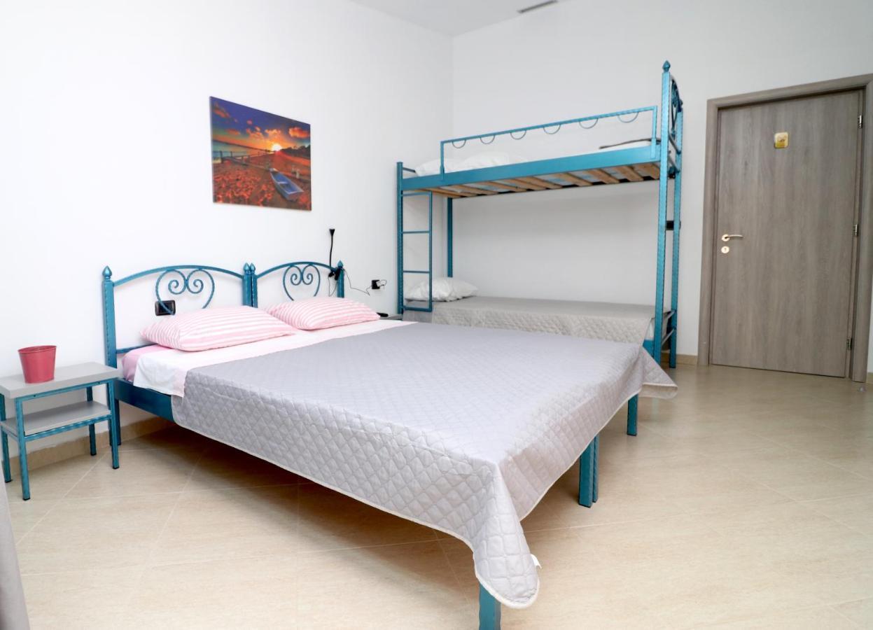 Appartamento Ildora Qimon Himare Esterno foto