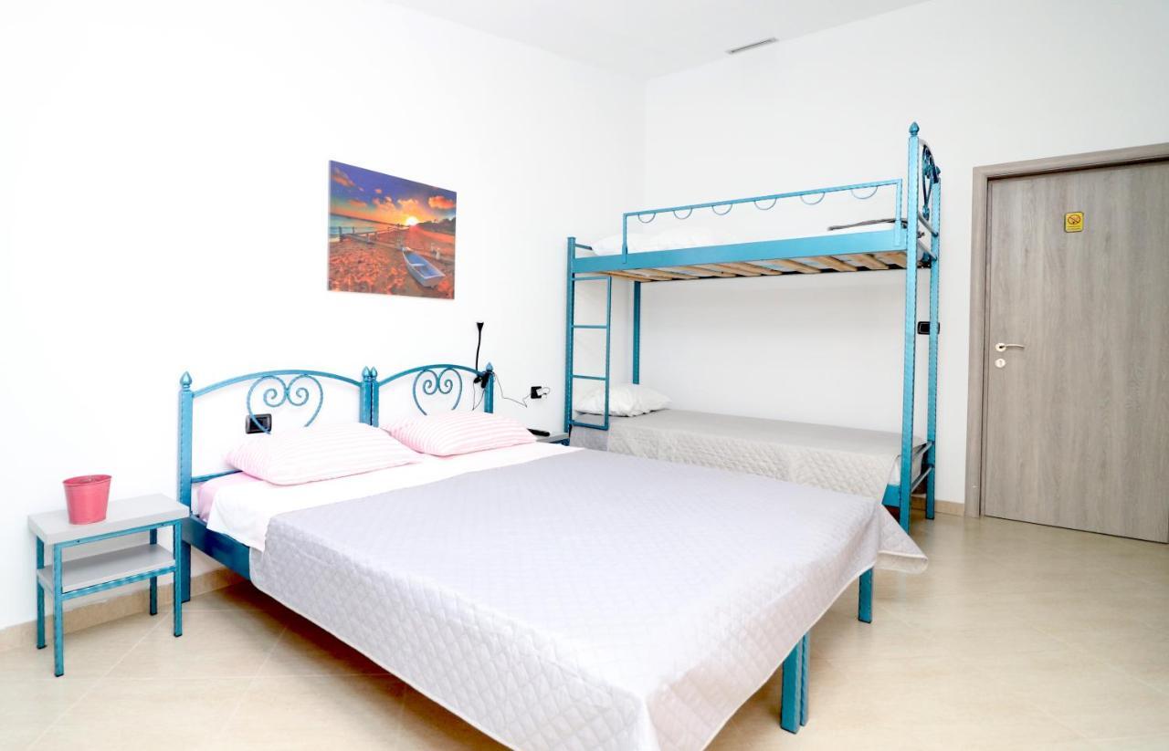Appartamento Ildora Qimon Himare Esterno foto