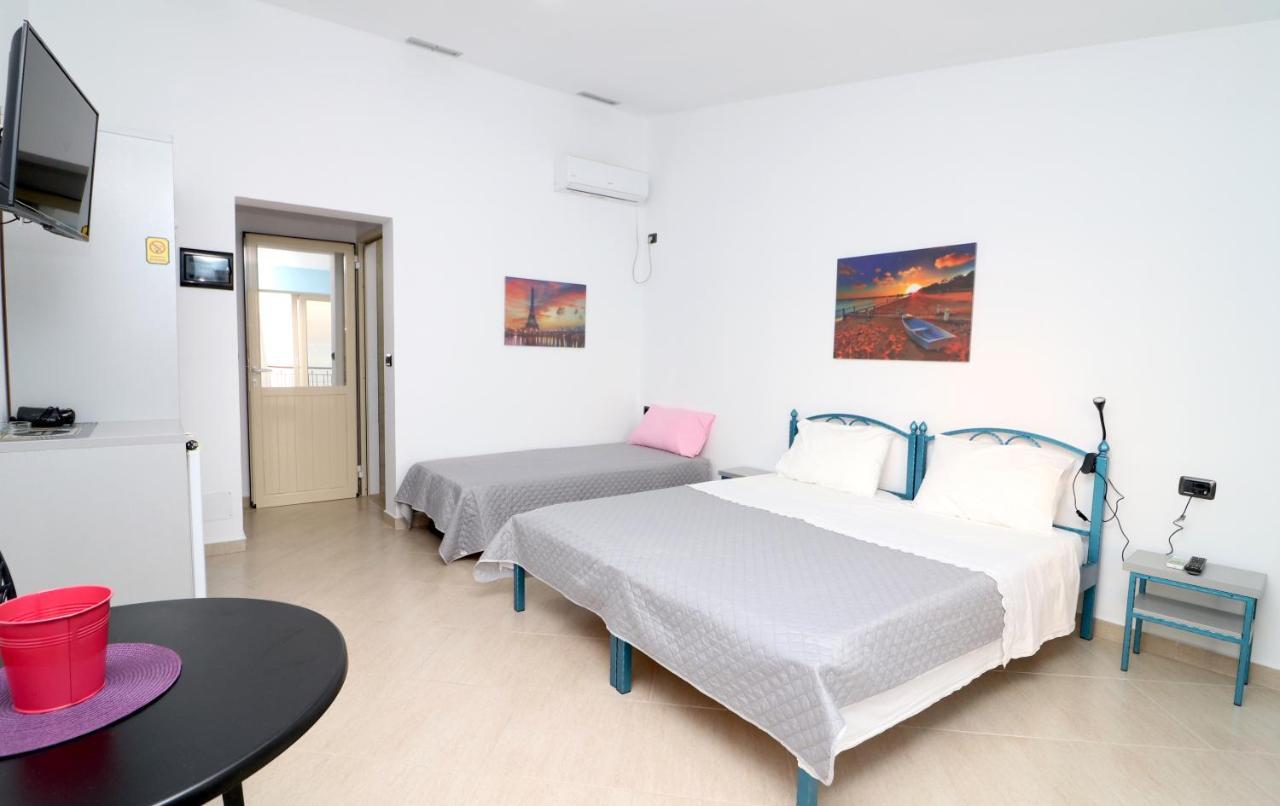 Appartamento Ildora Qimon Himare Esterno foto