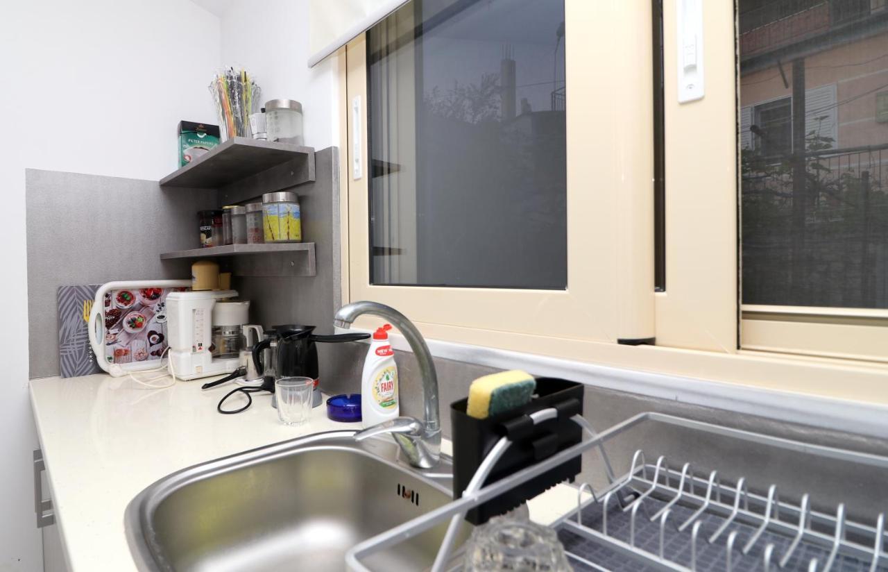 Appartamento Ildora Qimon Himare Esterno foto