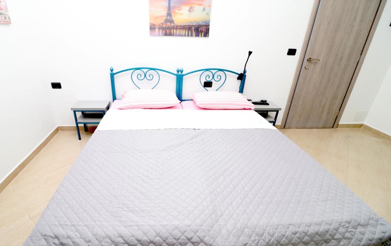Appartamento Ildora Qimon Himare Esterno foto